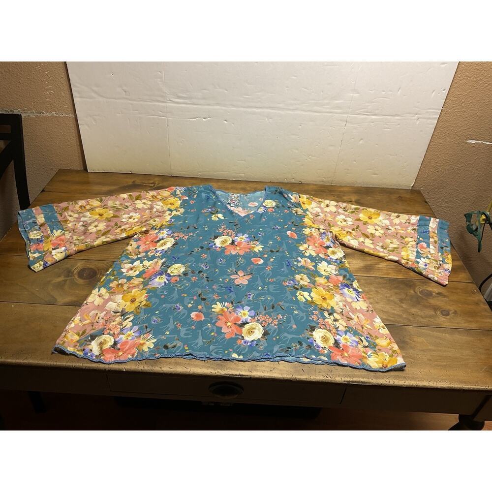Johnny Was Floral Boho Tunic Top Scalloped Hem V-Neck XL